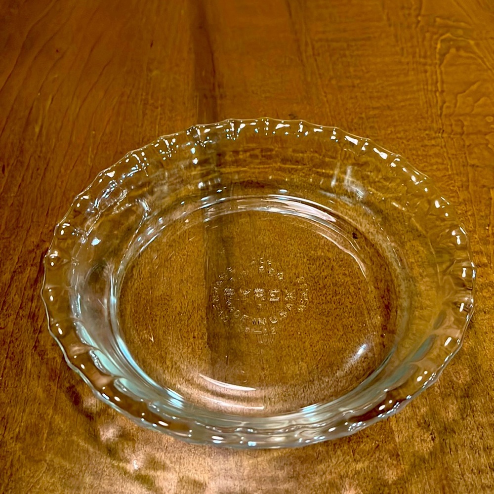 Vintage Pyrex 6” Fluited Pie Pan Old Ruffled Edge Tart Pan